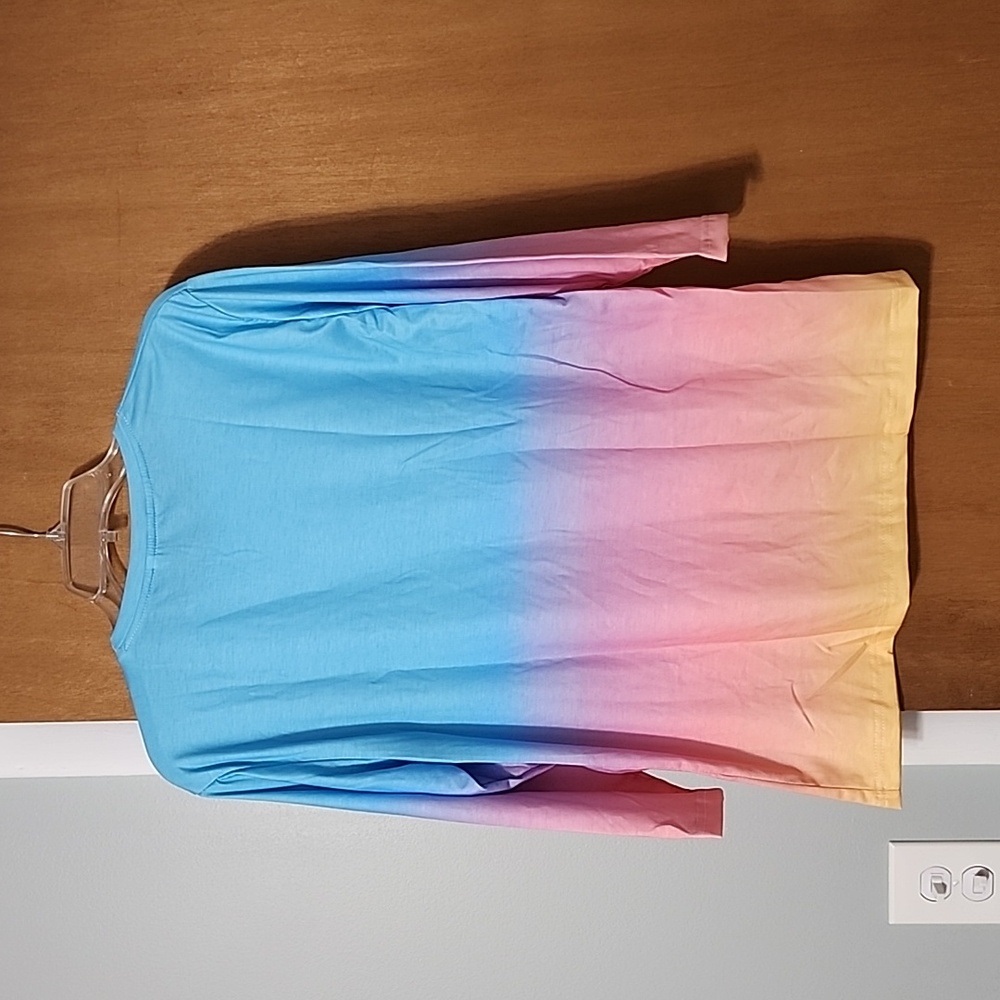 Women's Multi-Color Pastel 3/4 Sleeve Top, Medium - Picture 3 of 8